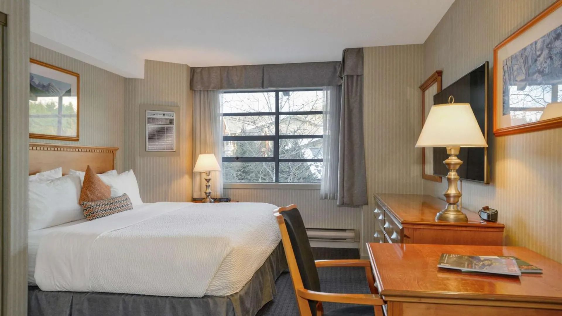 Listel Whistler, A Coast Hotel 3*, Whistler